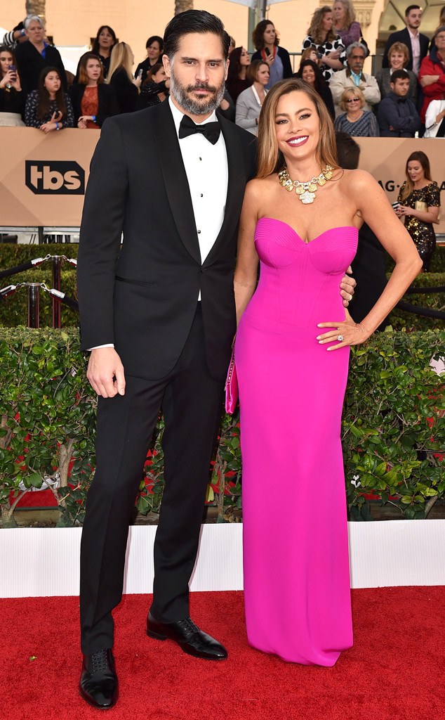 Sofia Vergara and Joe Manganiello Heat Up the 2016 SAG Awards Red